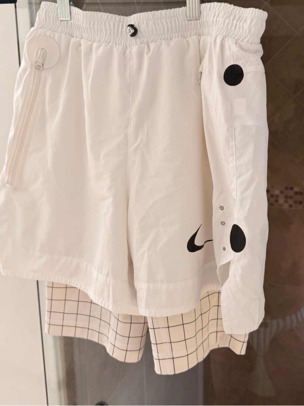 Nike X OFF White Men's White and Black Athletic Shorts - Picture 2 of 4